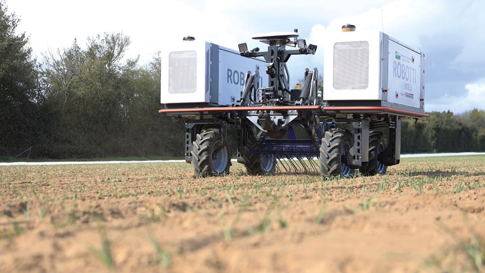 Robots on arable farms are ‘now an economic reality’